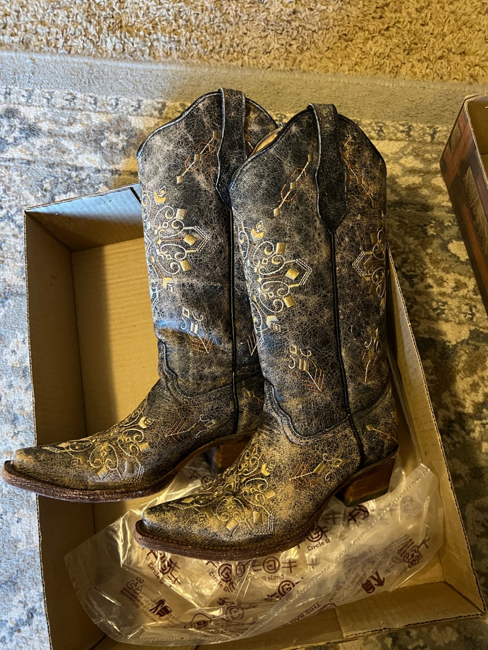 Women's Dark Brown Embroidered Western Boots - Circle G